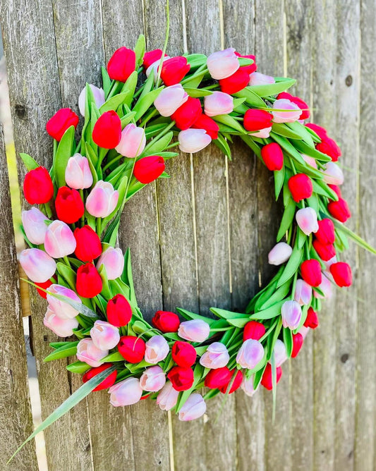 Lush Tulip Celebration Wreath - 22"