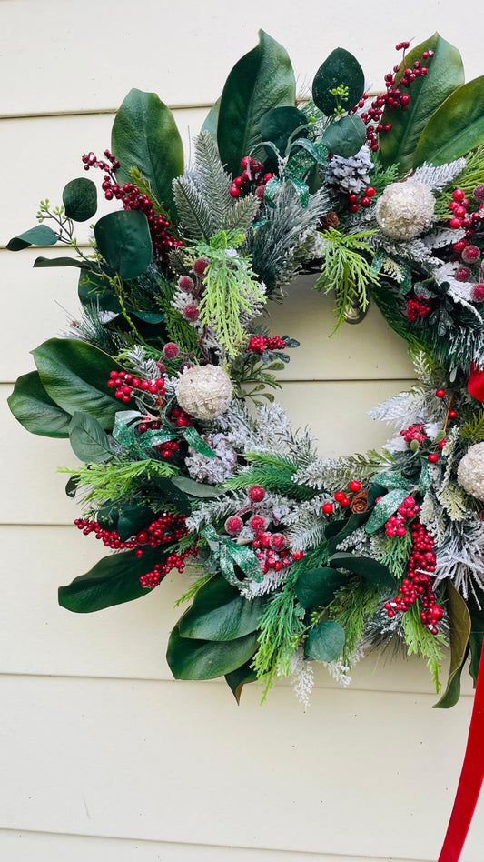 Deluxe Snowy Magnolia Wreath - 26"