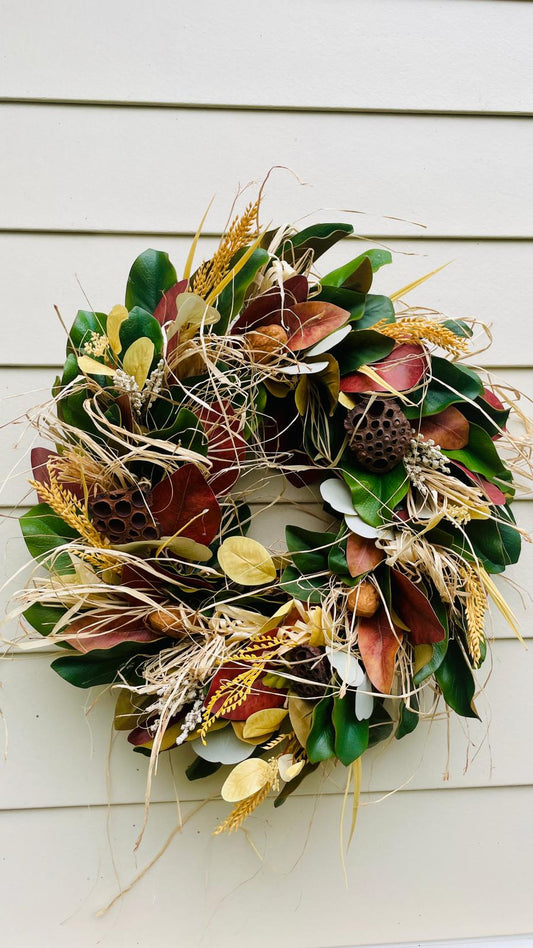 Magnolia & Raffia Autumn - 24"/26"/30"