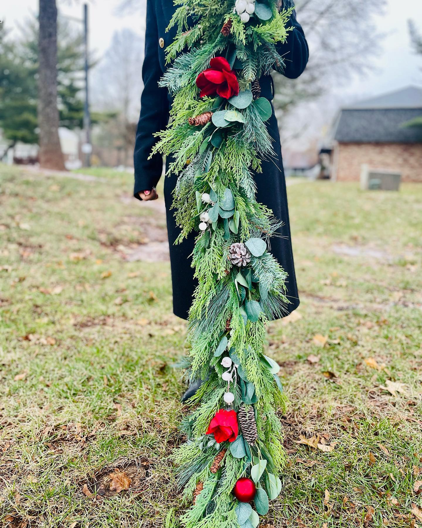Festive Red Berry & Pine Garlands - 6ft