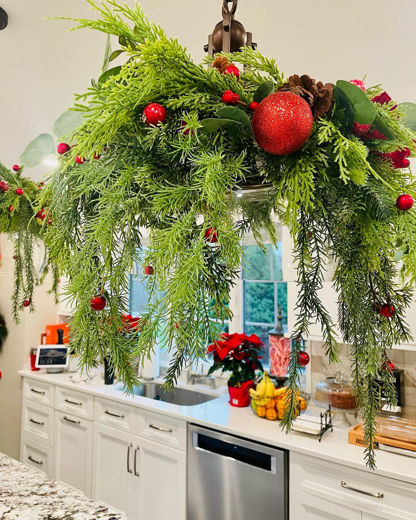 Festive Red Berry & Pine Garlands - 6ft