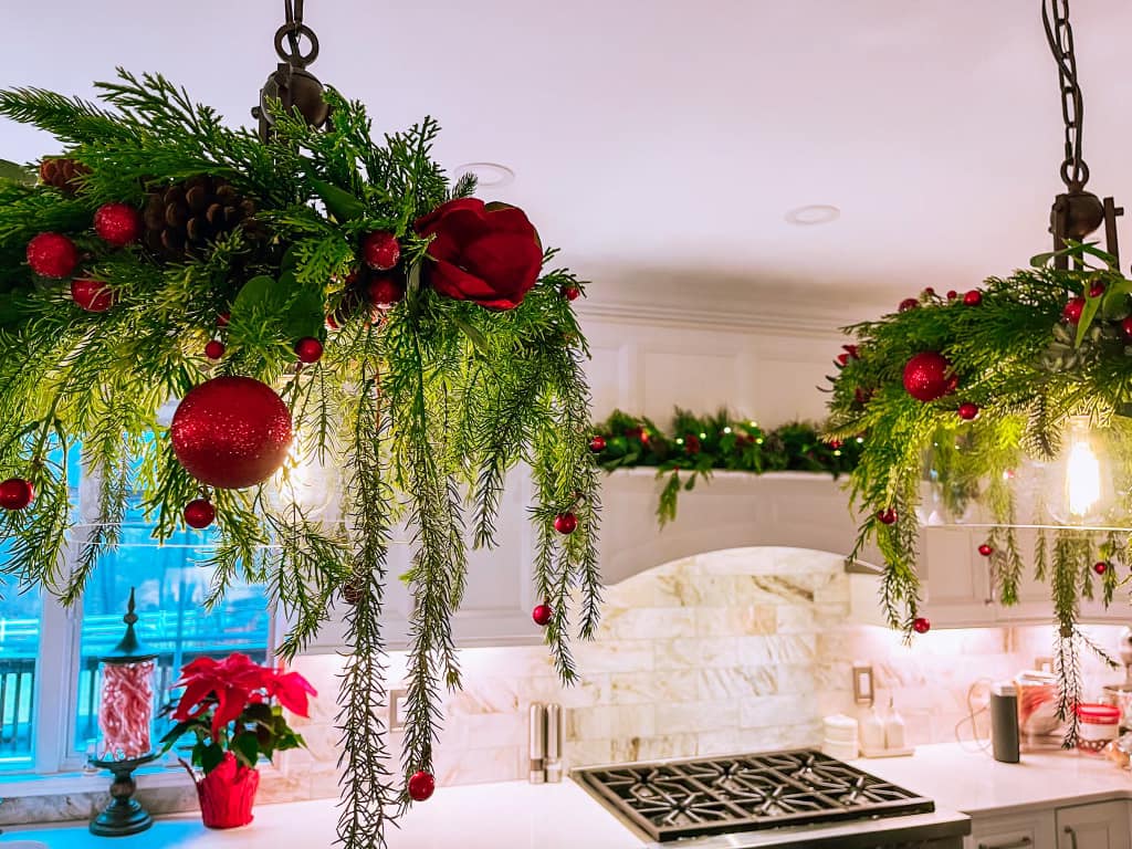 Festive Red Berry & Pine Garlands - 6ft